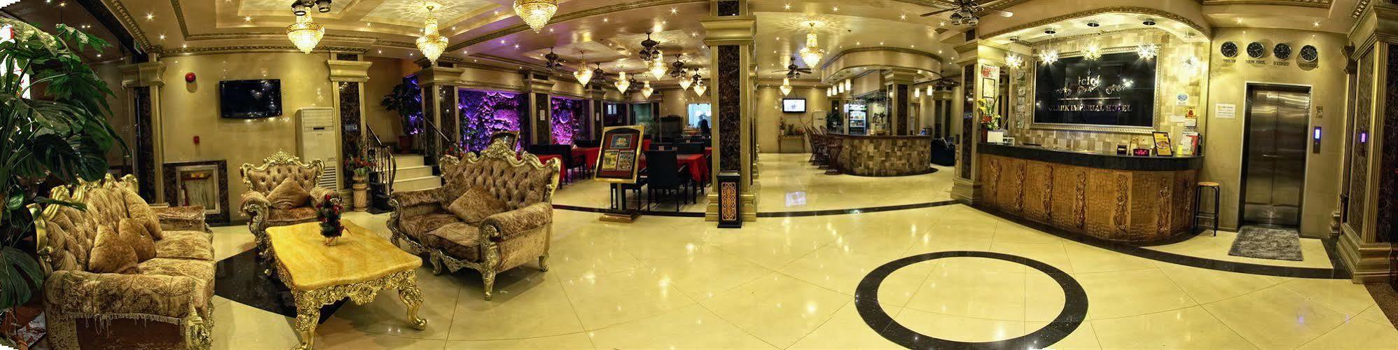 Clark Imperial Hotel Angeles Bagian luar foto